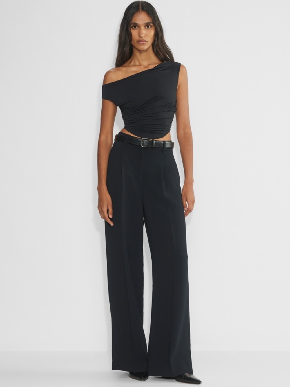 Aritzia WILFRED Effortless Pants Size 12 Crepette Black Wide Leg Trousers